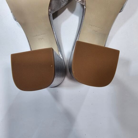 Steve Madden Alaya Sandal in Silver Croco - Picture 6 of 9